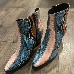 Snakeskin Multicolor Cowboy Ankle Boot 8.5 NEVER BEEN WORN
